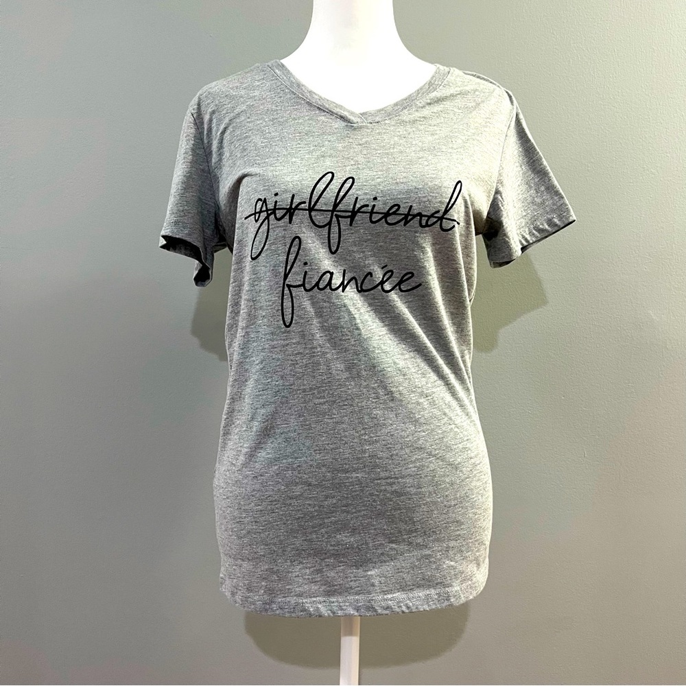 Girlfriend ➡️ Fiancé Short Sleeve Tee